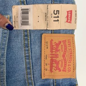 NWT Levi’s 511 Slim Jeans Size 18